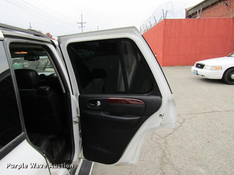 image for item DE5892 2006 GMC Envoy Denali SUV