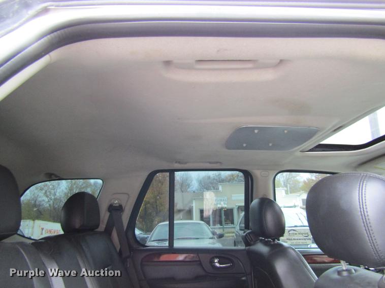 image for item DE5892 2006 GMC Envoy Denali SUV