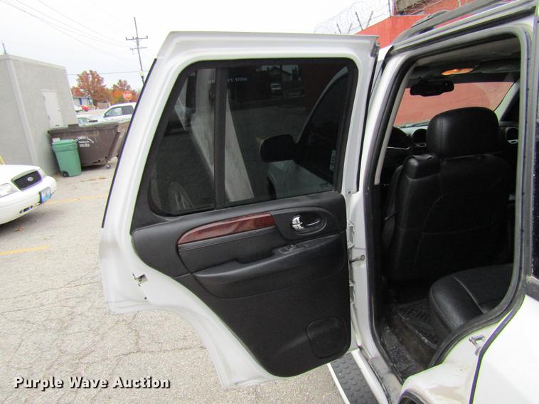 image for item DE5892 2006 GMC Envoy Denali SUV