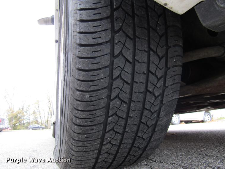 image for item DE5892 2006 GMC Envoy Denali SUV