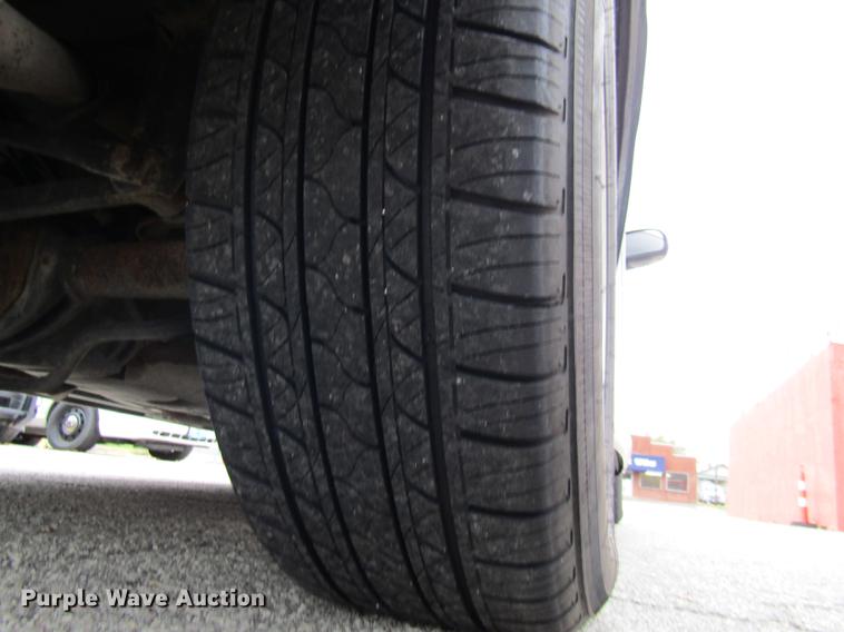 image for item DE5892 2006 GMC Envoy Denali SUV