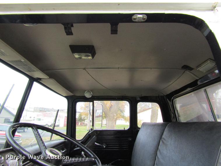 image for item DE5893 1978 Ford fire truck