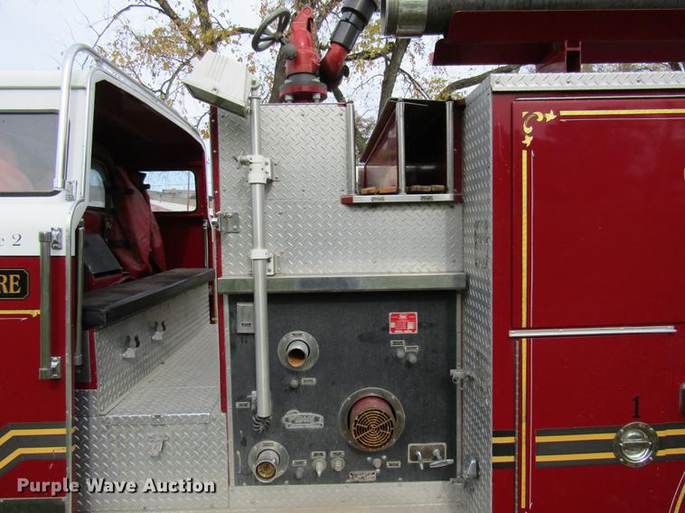 image for item DE5893 1978 Ford fire truck