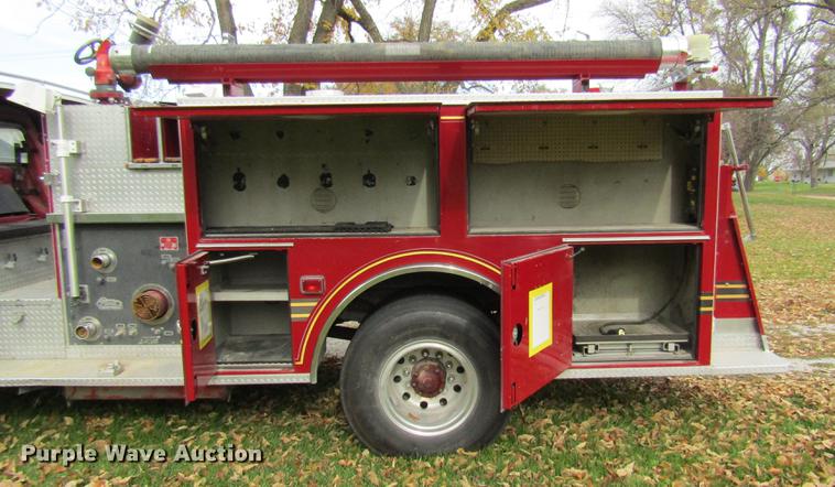 image for item DE5893 1978 Ford fire truck