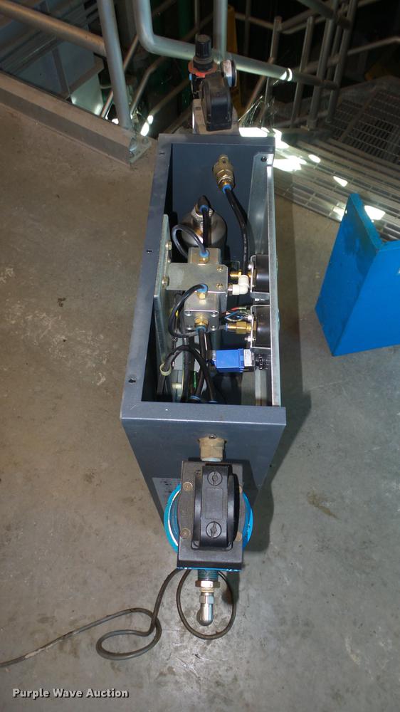 image for item DE7320 Hankison air filter