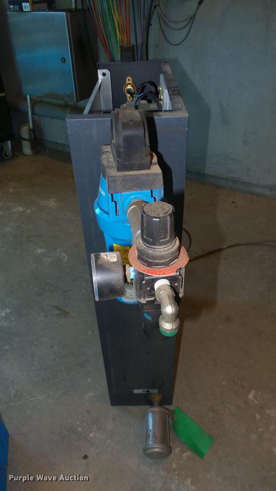 image for item DE7320 Hankison air filter