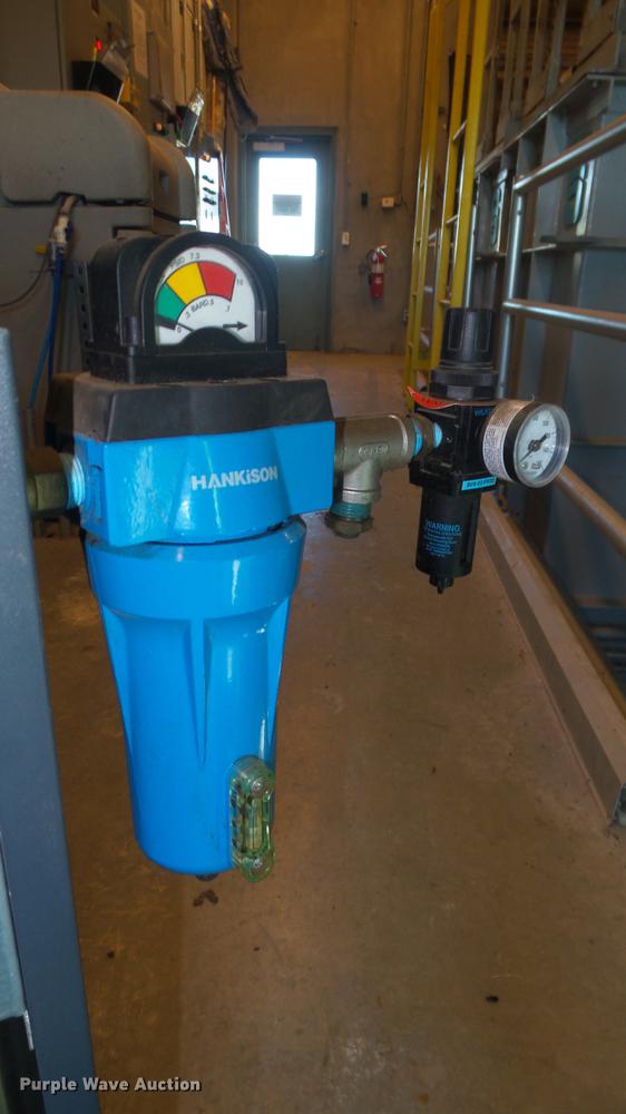 image for item DE7320 Hankison air filter