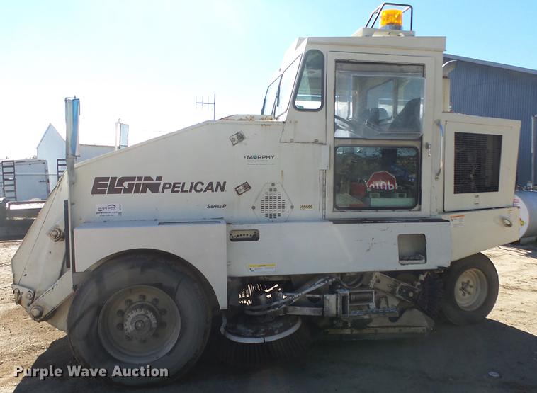 image for item DE7321 Elgin Pelican P sweeper