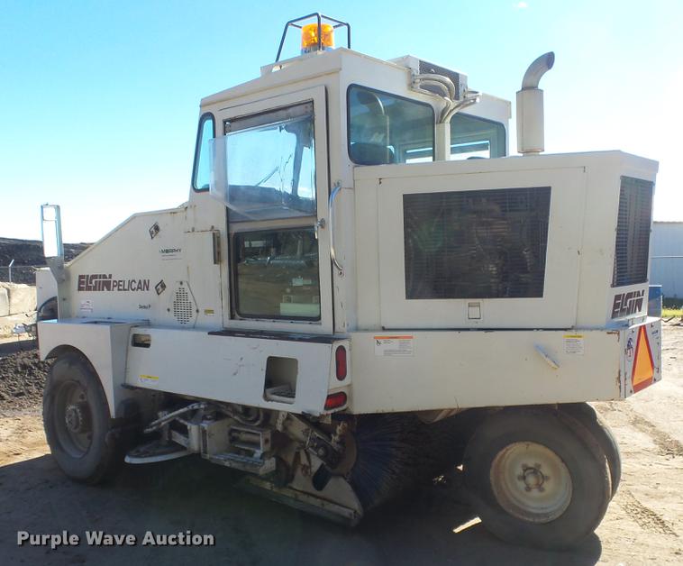 image for item DE7321 Elgin Pelican P sweeper
