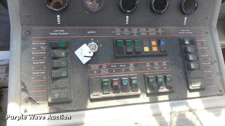 image for item DE7321 Elgin Pelican P sweeper