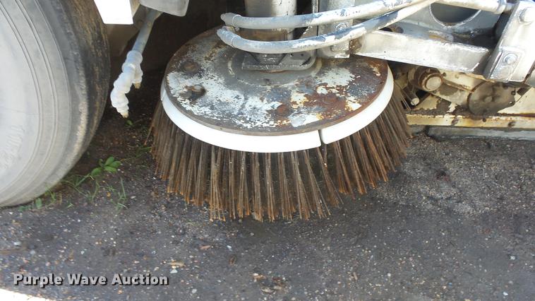 image for item DE7321 Elgin Pelican P sweeper