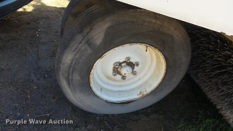 image for item DE7321 Elgin Pelican P sweeper