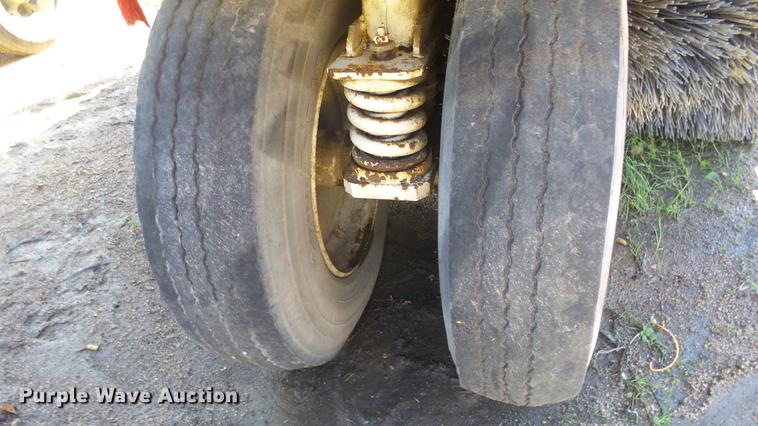 image for item DE7321 Elgin Pelican P sweeper