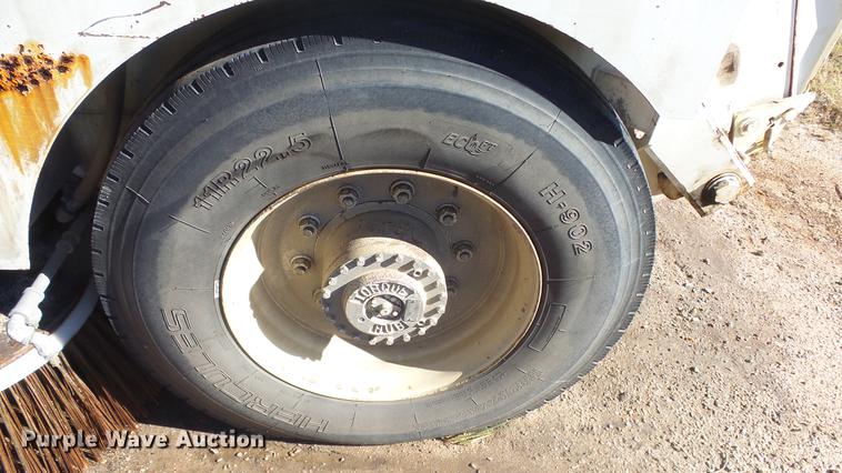 image for item DE7321 Elgin Pelican P sweeper