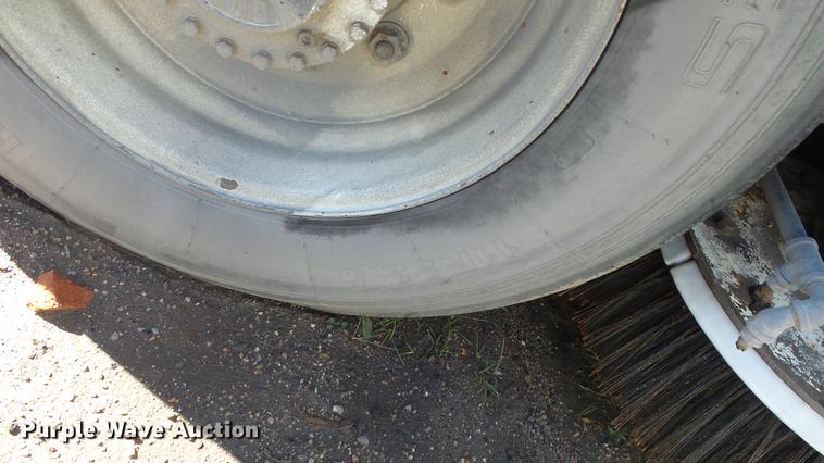 image for item DE7321 Elgin Pelican P sweeper