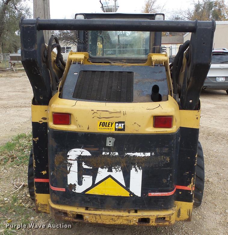 image for item DE7326 2001 Caterpillar 252 skid steer