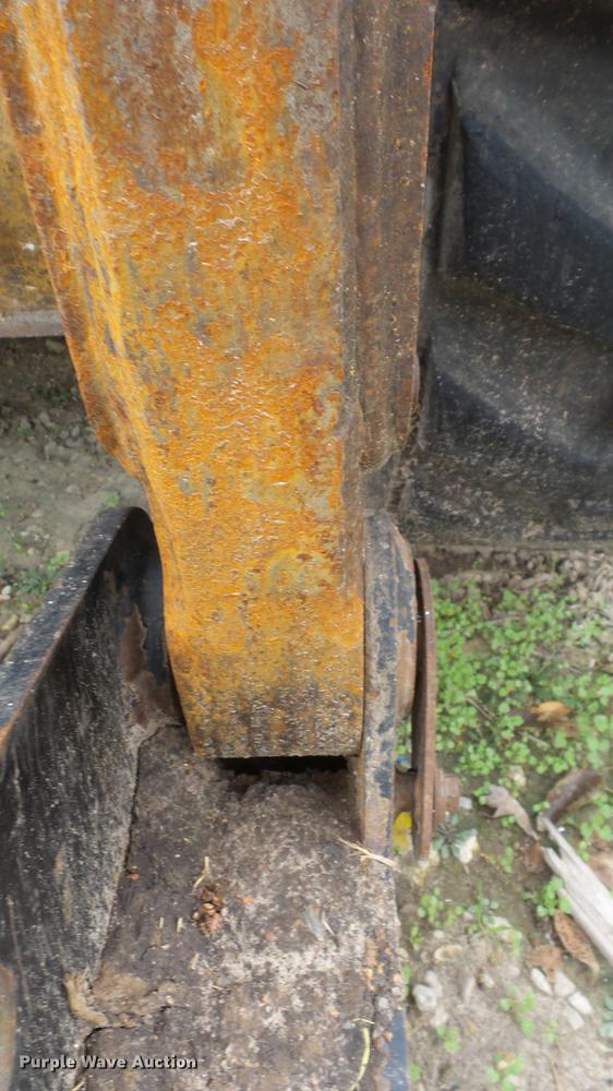 image for item DE7326 2001 Caterpillar 252 skid steer