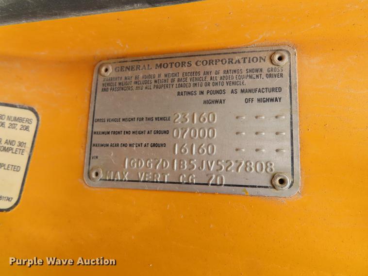 image for item DF1268 1988 GMC C6000 dump flatbed truck