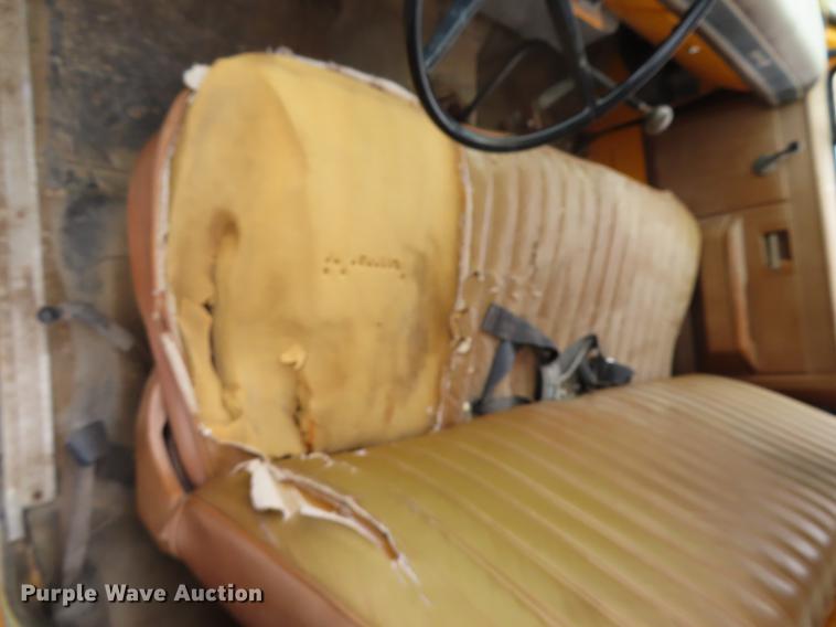 image for item DF1268 1988 GMC C6000 dump flatbed truck