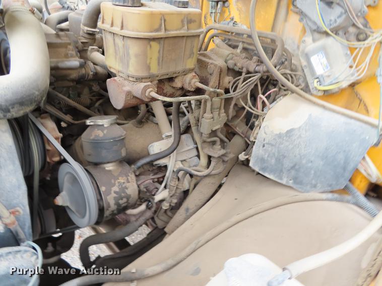 image for item DF1268 1988 GMC C6000 dump flatbed truck