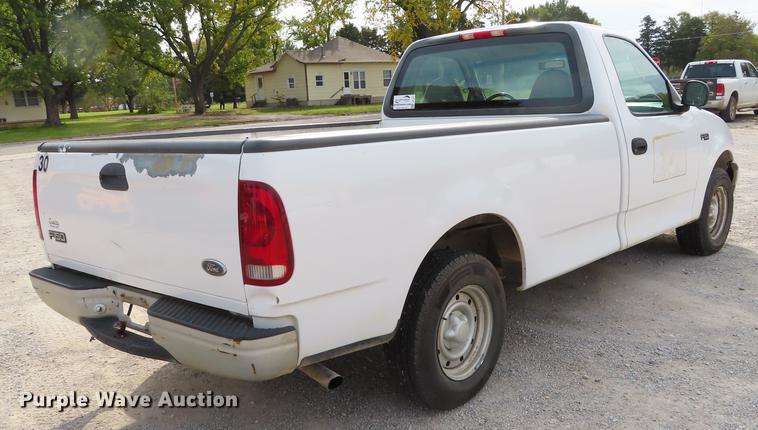 image for item DF1271 2000 Ford F150 pickup truck