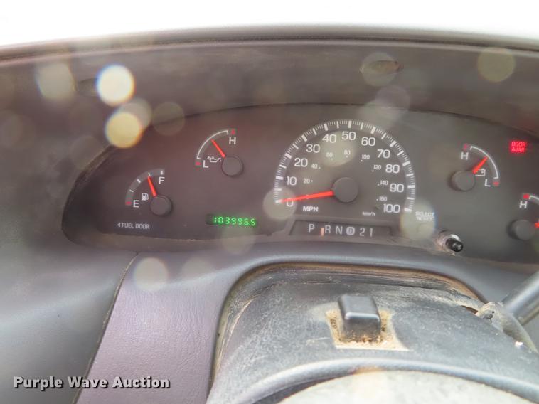 image for item DF1271 2000 Ford F150 pickup truck