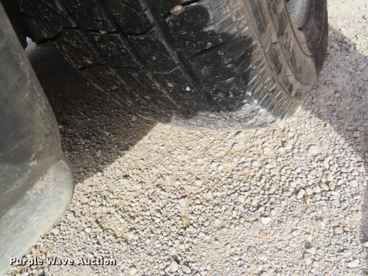 image for item DF1271 2000 Ford F150 pickup truck