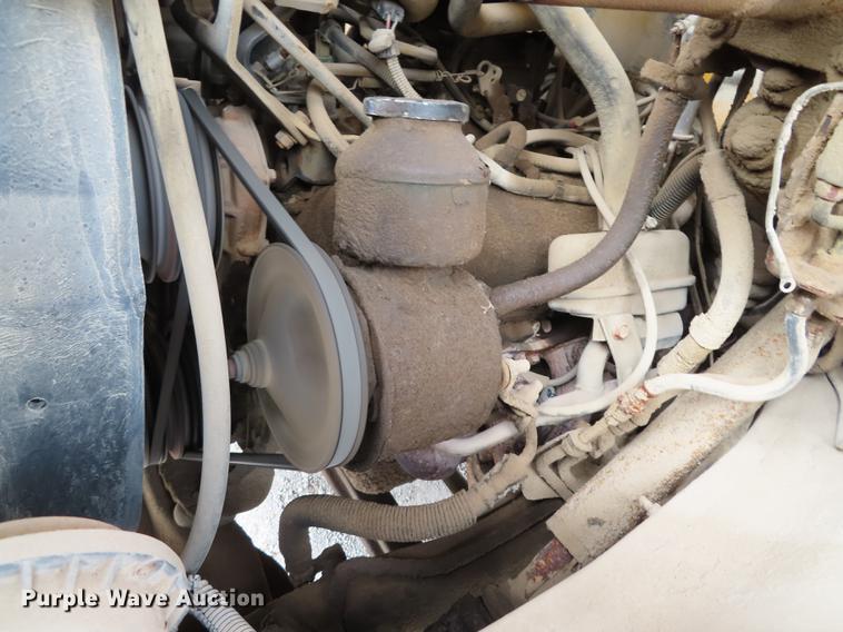 image for item DF1272 1988 GMC C6000 dump truck