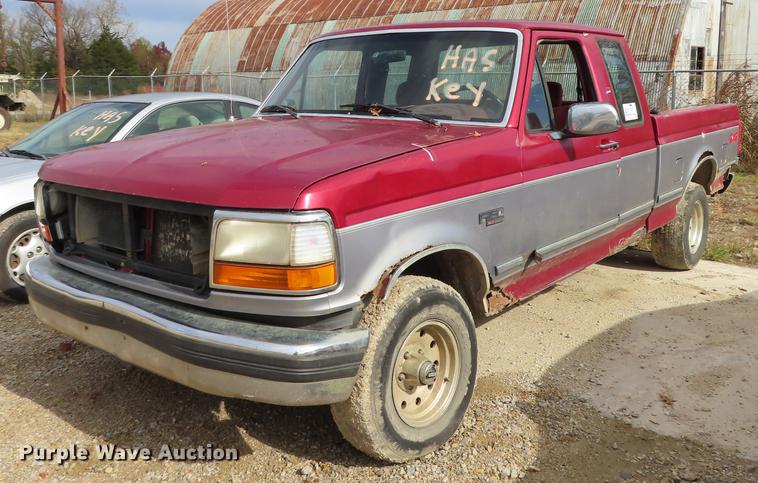 image for item DF1276 1995 Ford F150 SuperCab pickup truck