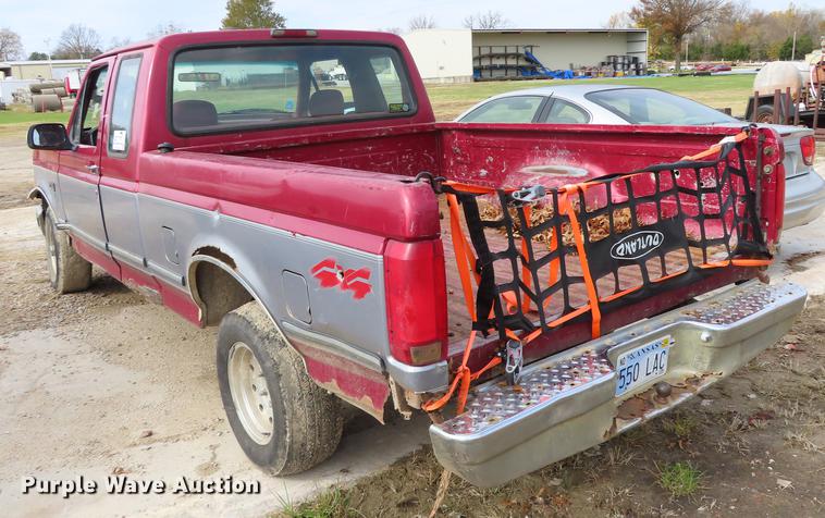 image for item DF1276 1995 Ford F150 SuperCab pickup truck