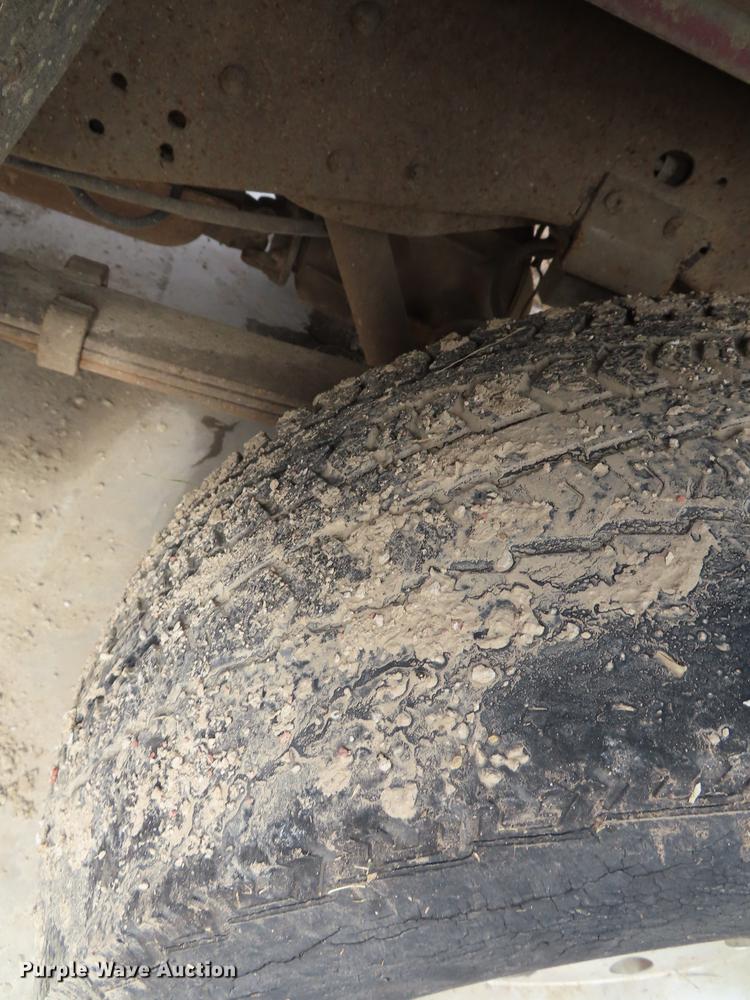 image for item DF1276 1995 Ford F150 SuperCab pickup truck