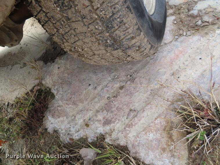 image for item DF1276 1995 Ford F150 SuperCab pickup truck