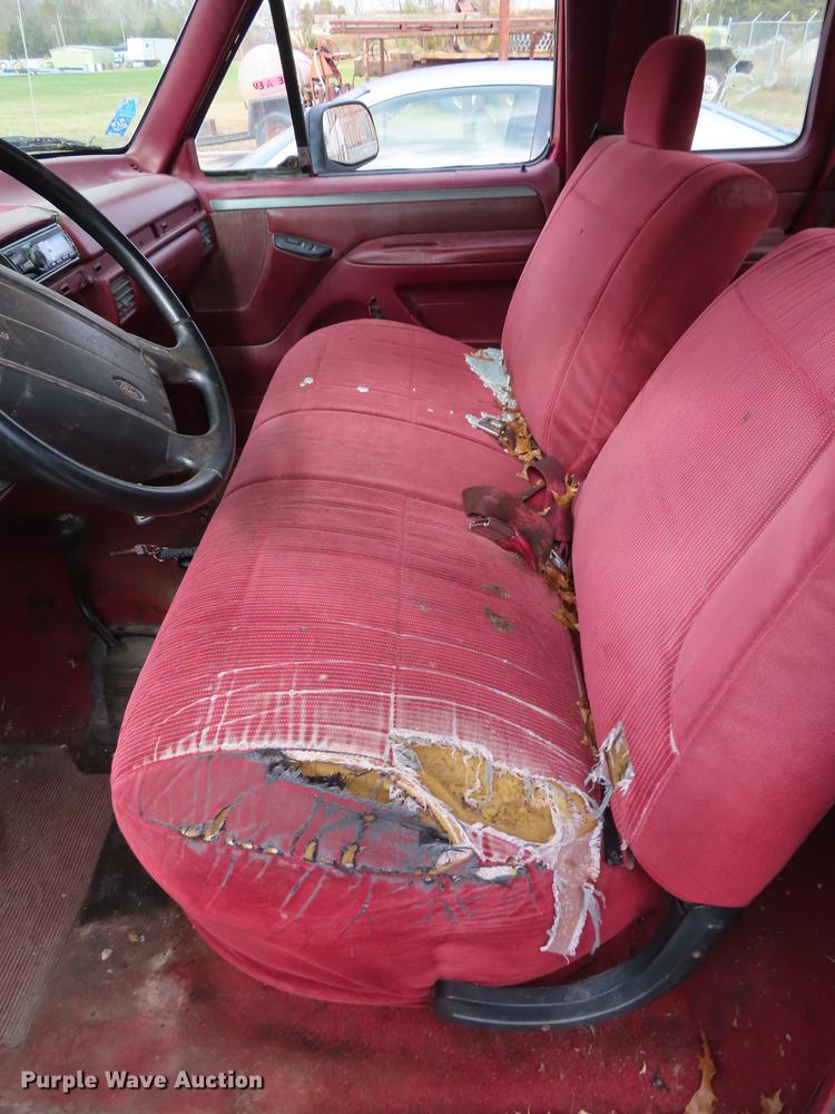 image for item DF1276 1995 Ford F150 SuperCab pickup truck