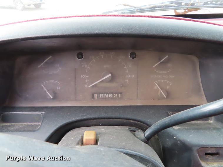 image for item DF1276 1995 Ford F150 SuperCab pickup truck