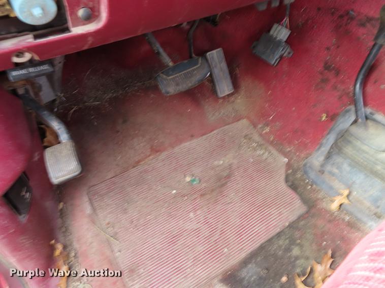 image for item DF1276 1995 Ford F150 SuperCab pickup truck