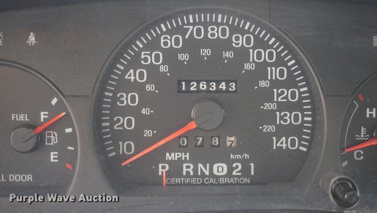 image for item DF1504 2000 Ford Crown Victoria Police Interceptor