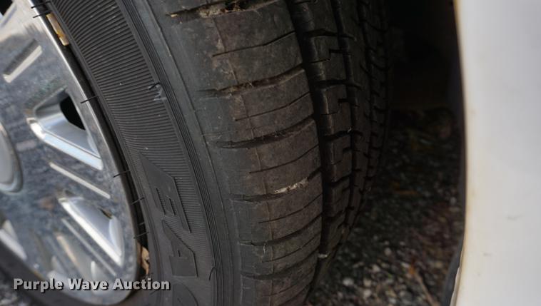 image for item DF1504 2000 Ford Crown Victoria Police Interceptor