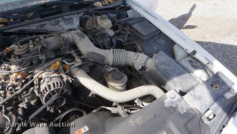 image for item DF1505 2002 Ford Crown Victoria Police Interceptor