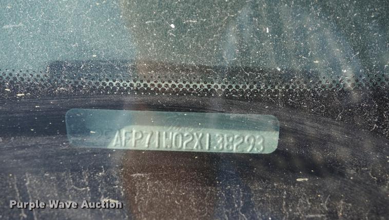 image for item DF1505 2002 Ford Crown Victoria Police Interceptor