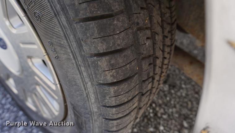 image for item DF1506 2005 Ford Crown Victoria Police Interceptor