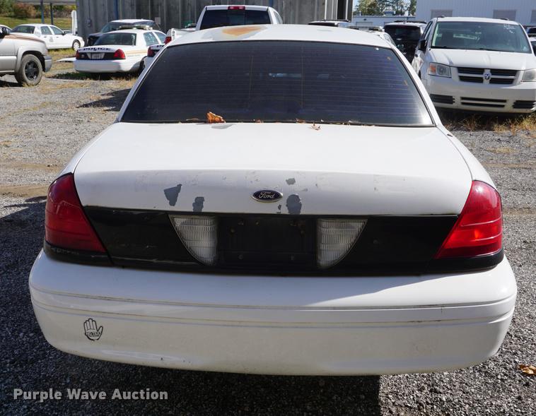 image for item DF1507 2008 Ford Crown Victoria Police Interceptor