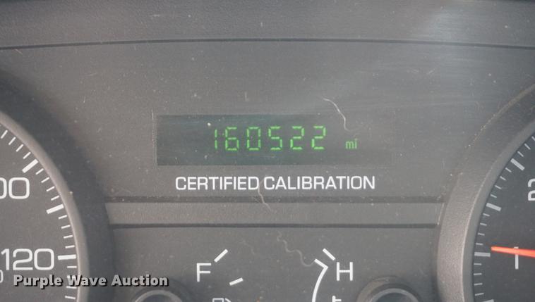 image for item DF1507 2008 Ford Crown Victoria Police Interceptor