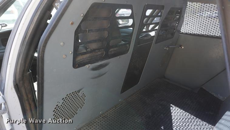 image for item DF1507 2008 Ford Crown Victoria Police Interceptor