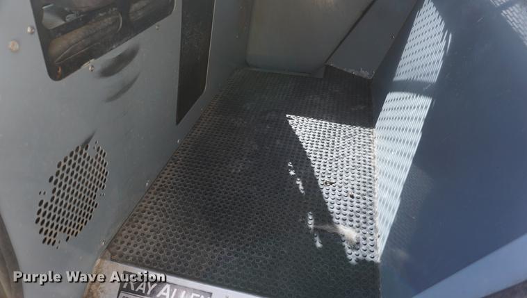 image for item DF1507 2008 Ford Crown Victoria Police Interceptor