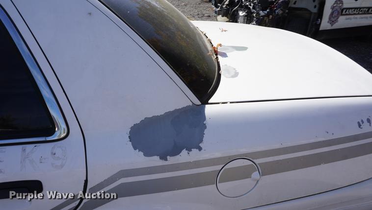 image for item DF1507 2008 Ford Crown Victoria Police Interceptor