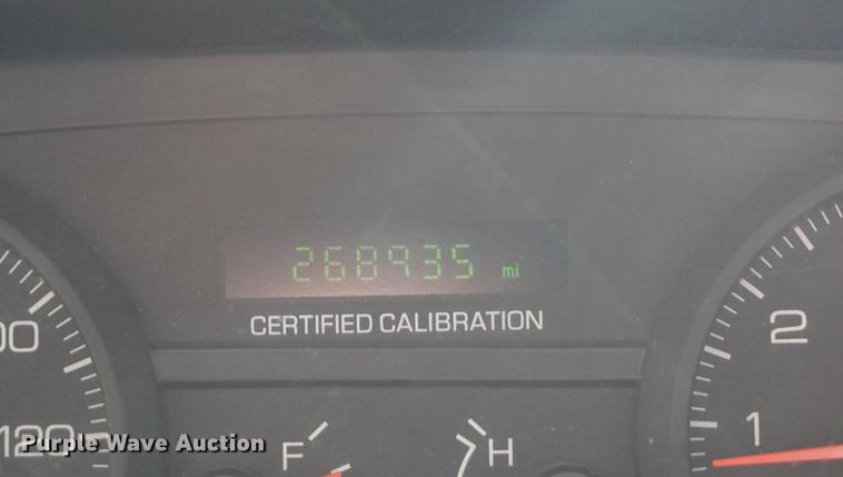 image for item DF1509 2006 Ford Crown Victoria Police Interceptor