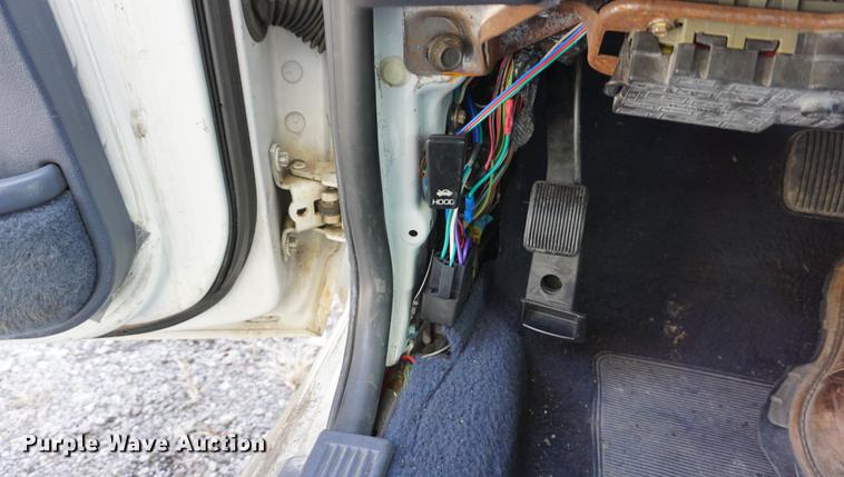 image for item DF1510 2000 Ford Crown Victoria Police Interceptor