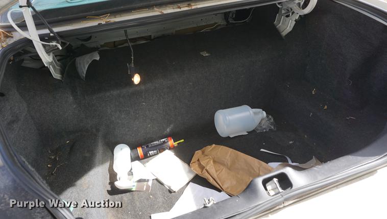 image for item DF1510 2000 Ford Crown Victoria Police Interceptor