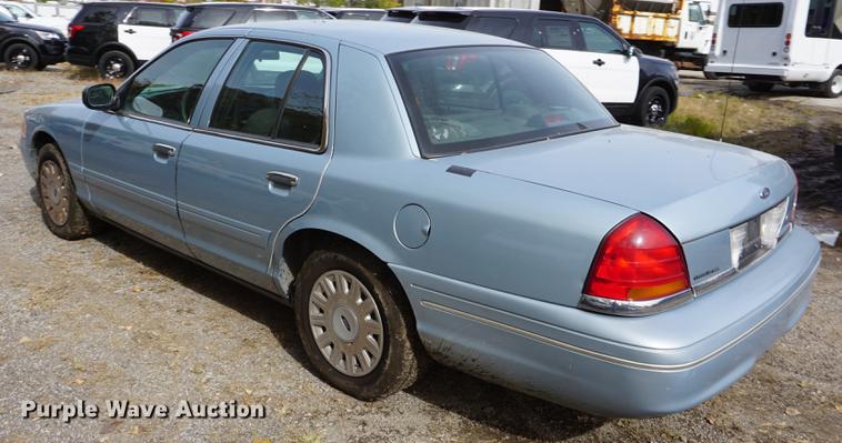 image for item DF1511 2005 Ford Crown Victoria Police Interceptor
