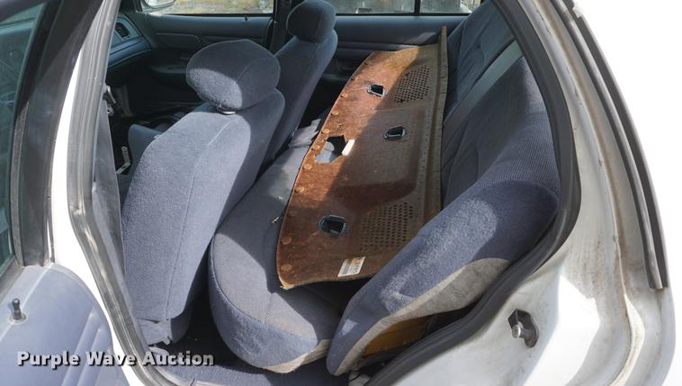 image for item DF1513 2000 Ford Crown Victoria Police Interceptor